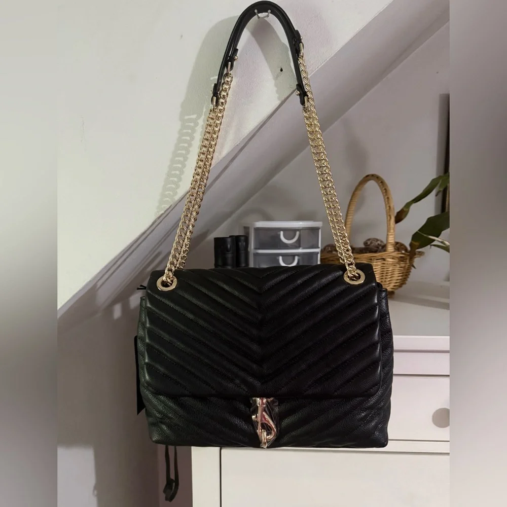 Rebecca Minkoff Black leather Edie chevron Shoulder Bag with Gold Chain NWT